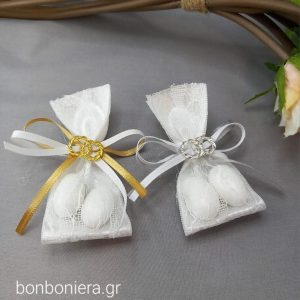 Μπομπονιερα Δικουφετο με Χρυσες Βερες.