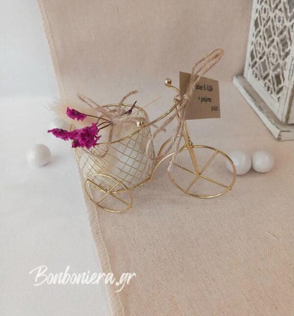 https://www.bonboniera.gr/product/%ce%bc%cf%80%ce%bf%ce%bc%cf%80%ce%bf%ce%bd%ce%b9%ce%ad%cf%81%ce%b1-%cf%80%ce%bf%ce%b4%ce%b7%ce%bb%ce%b1%cf%84%ce%bf/