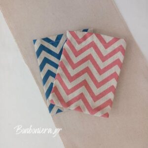 Πουγκί βάπτισης με σχέδιο chevron σε ροζ και μπλε, διαστάσεων 13×17 εκ.